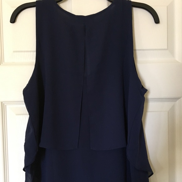 Sleeveless blouse top - Picture 4 of 6